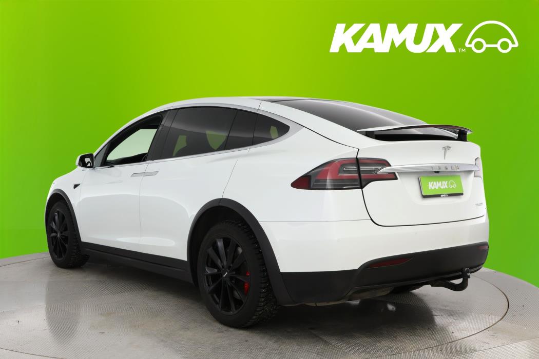 Tesla Model X 2019