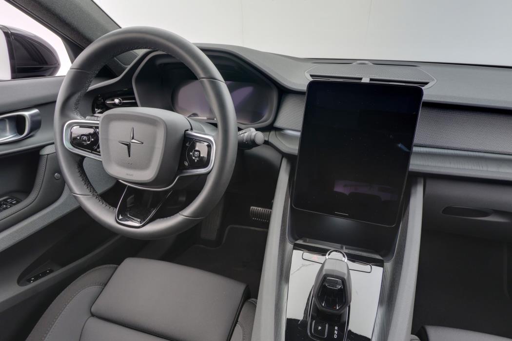 Polestar 2 2024