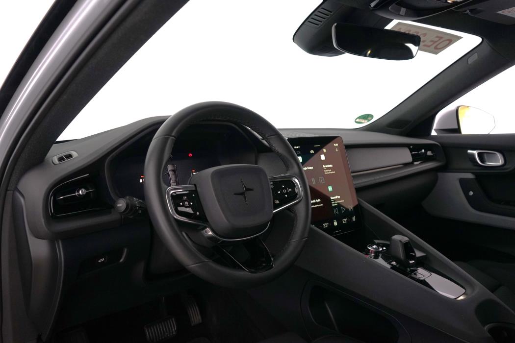 Polestar 2 2024