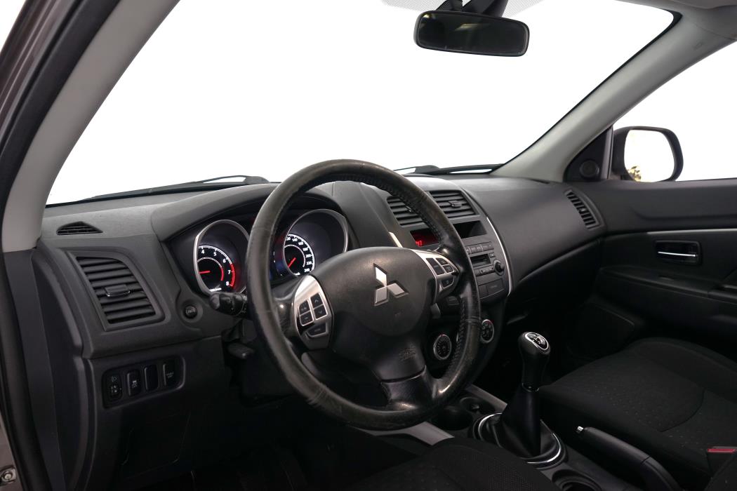 Mitsubishi ASX 2011
