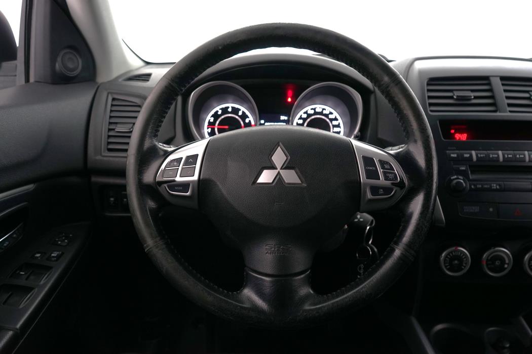Mitsubishi ASX 2011