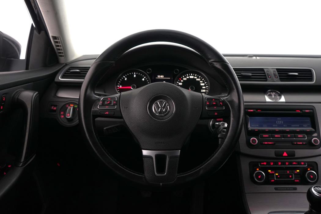 Volkswagen Passat 2012