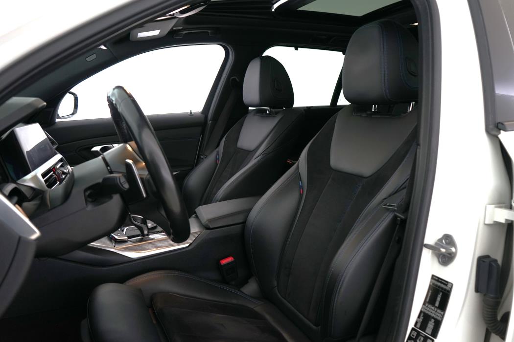 BMW 330 2019