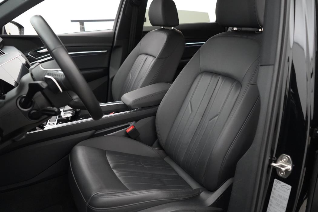 Audi e-tron 2023