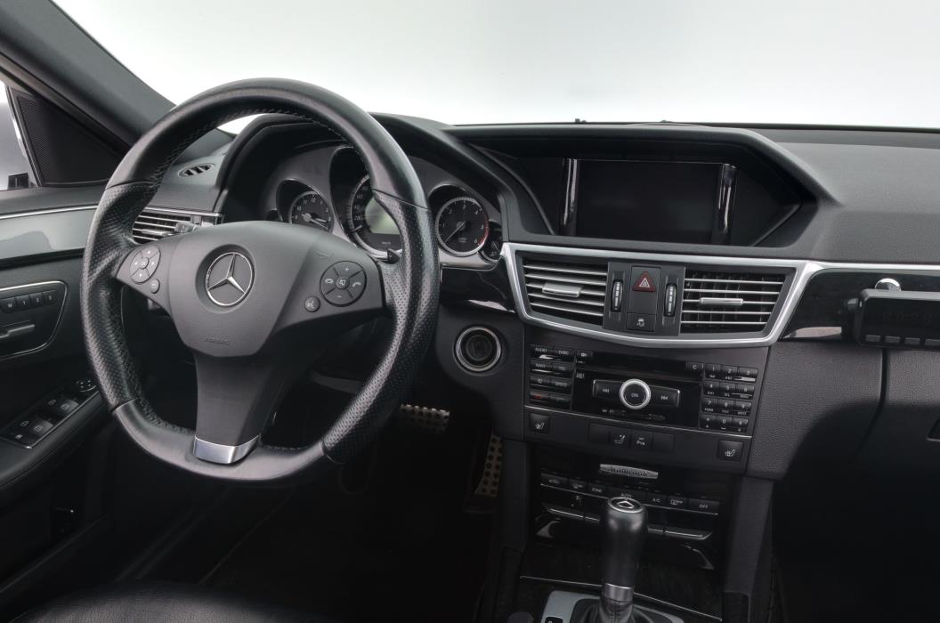 Mercedes-Benz E 2010