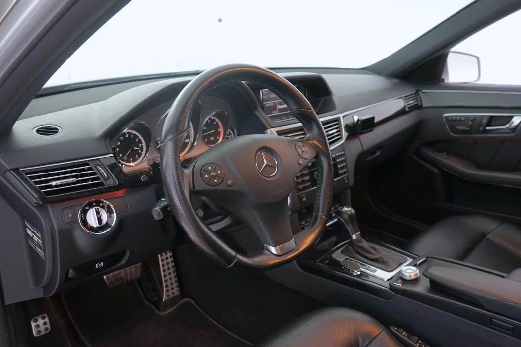 Mercedes-Benz E 2010