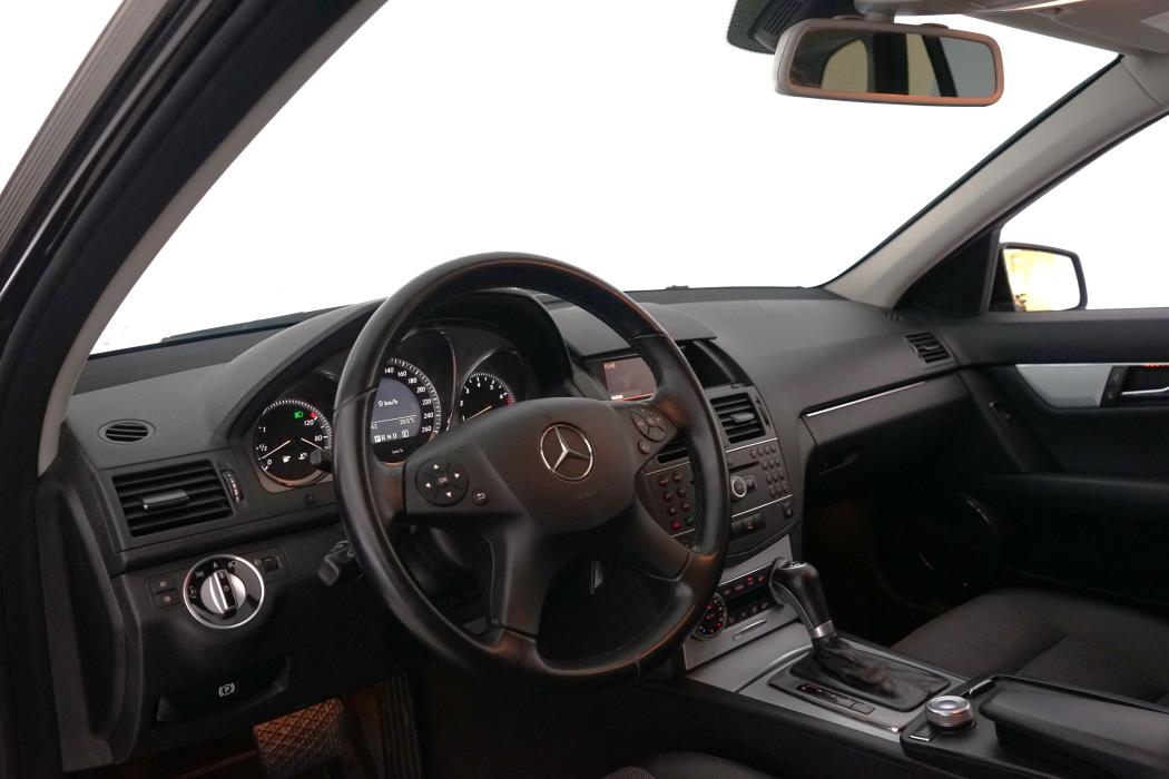 Mercedes-Benz C 2011