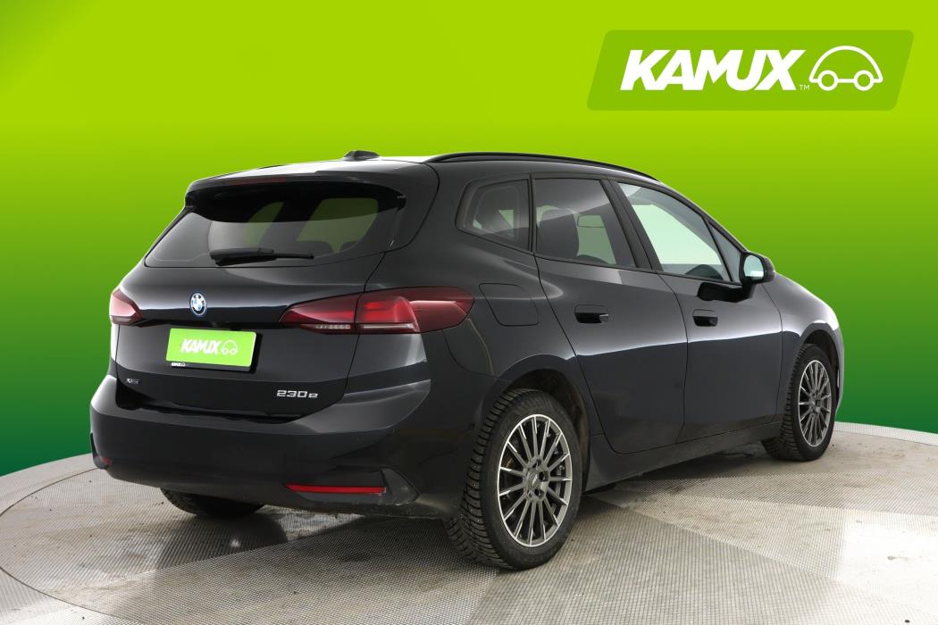 BMW 230 2024