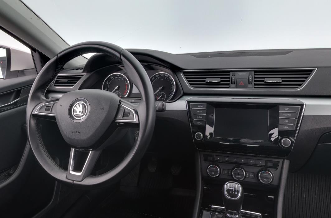 Skoda Superb 2016