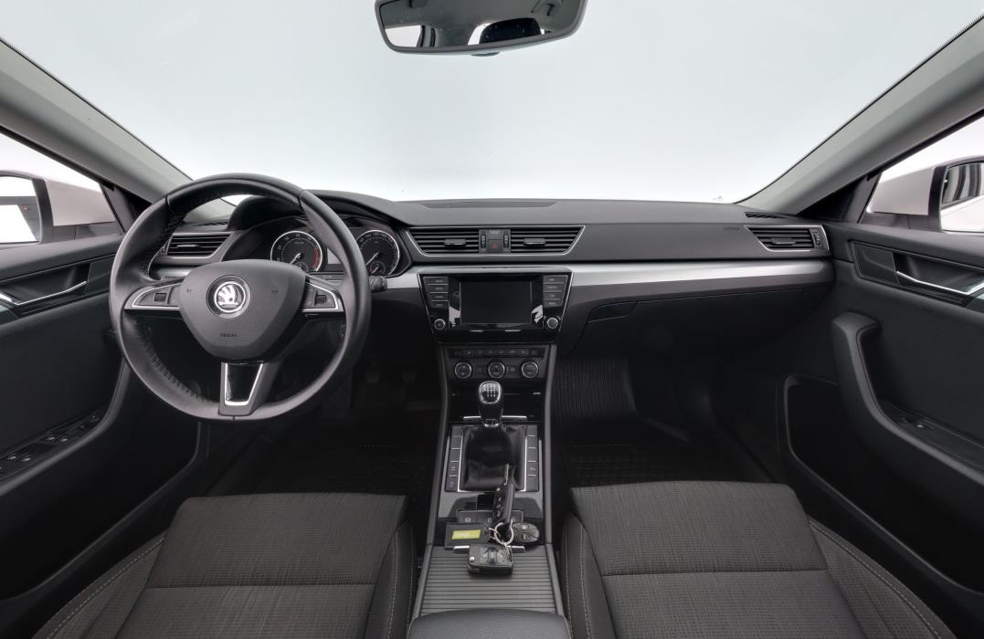 Skoda Superb 2016