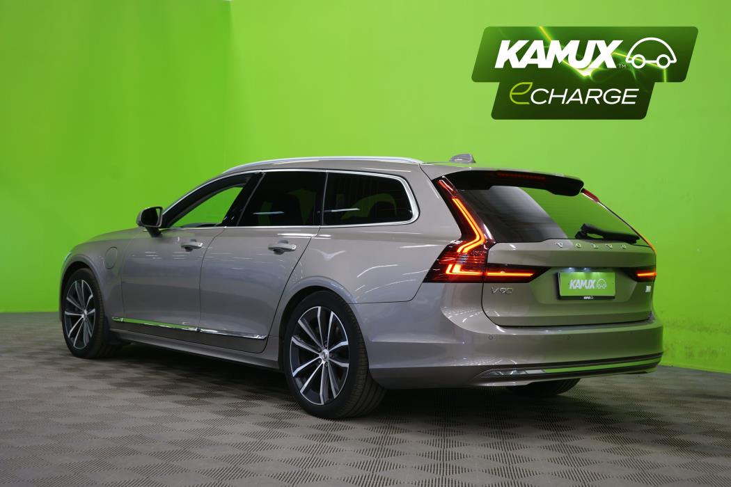 Volvo V90 2022