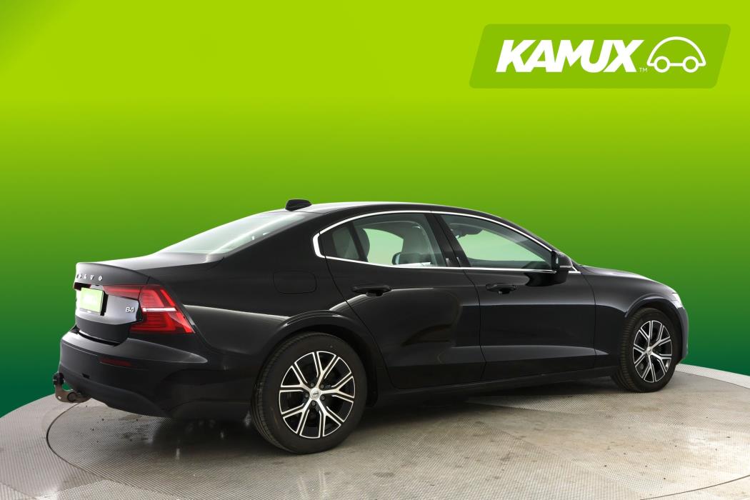 Volvo S60 2023