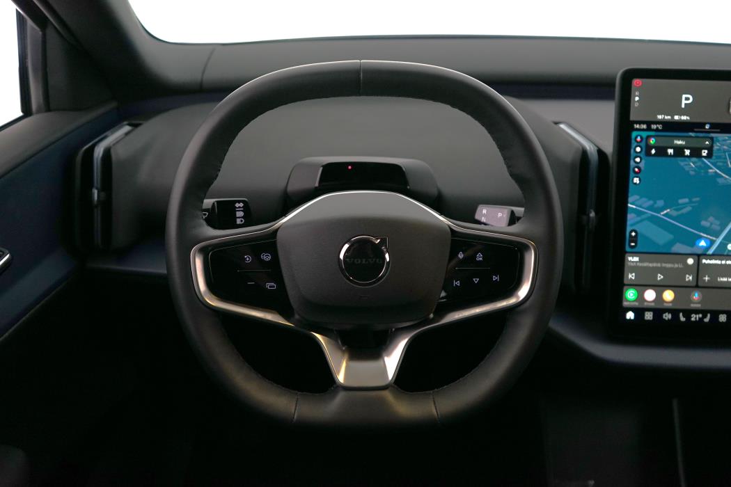 Volvo EX30 2024