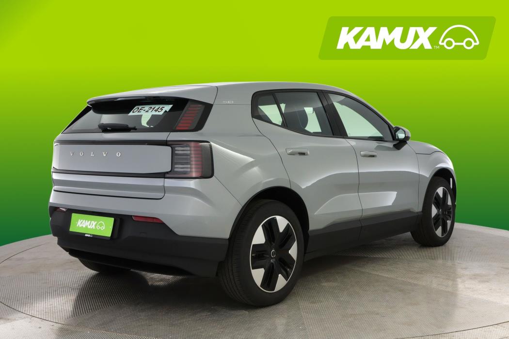 Volvo EX30 2024