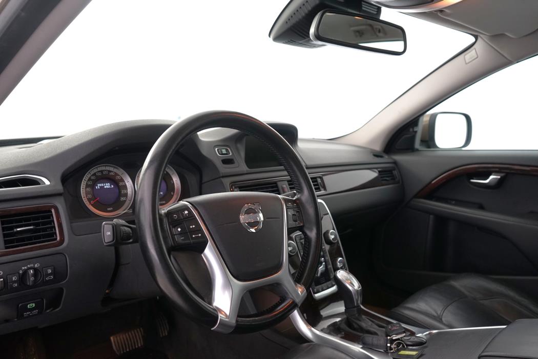 Volvo XC70 2013