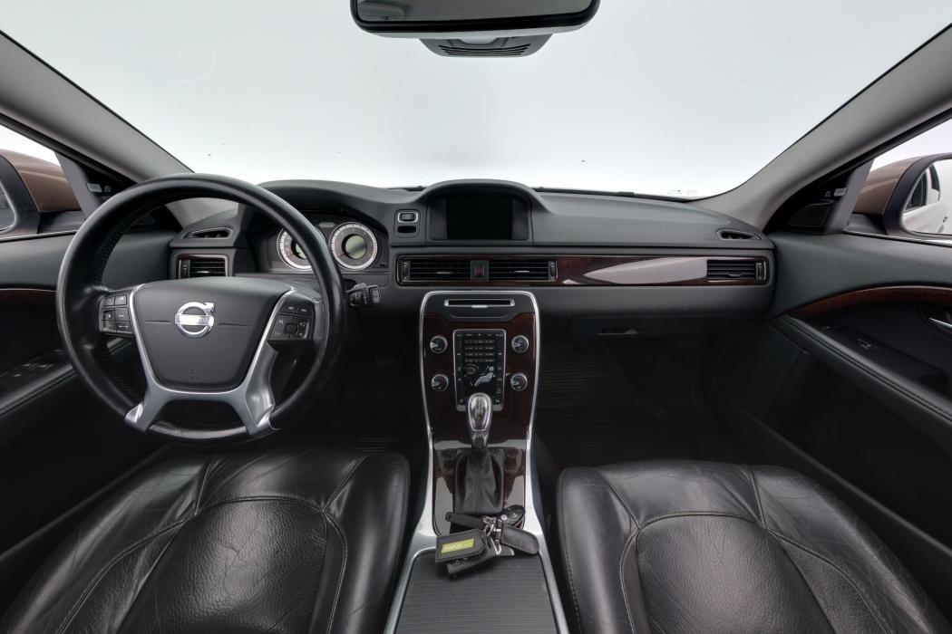 Volvo XC70 2013