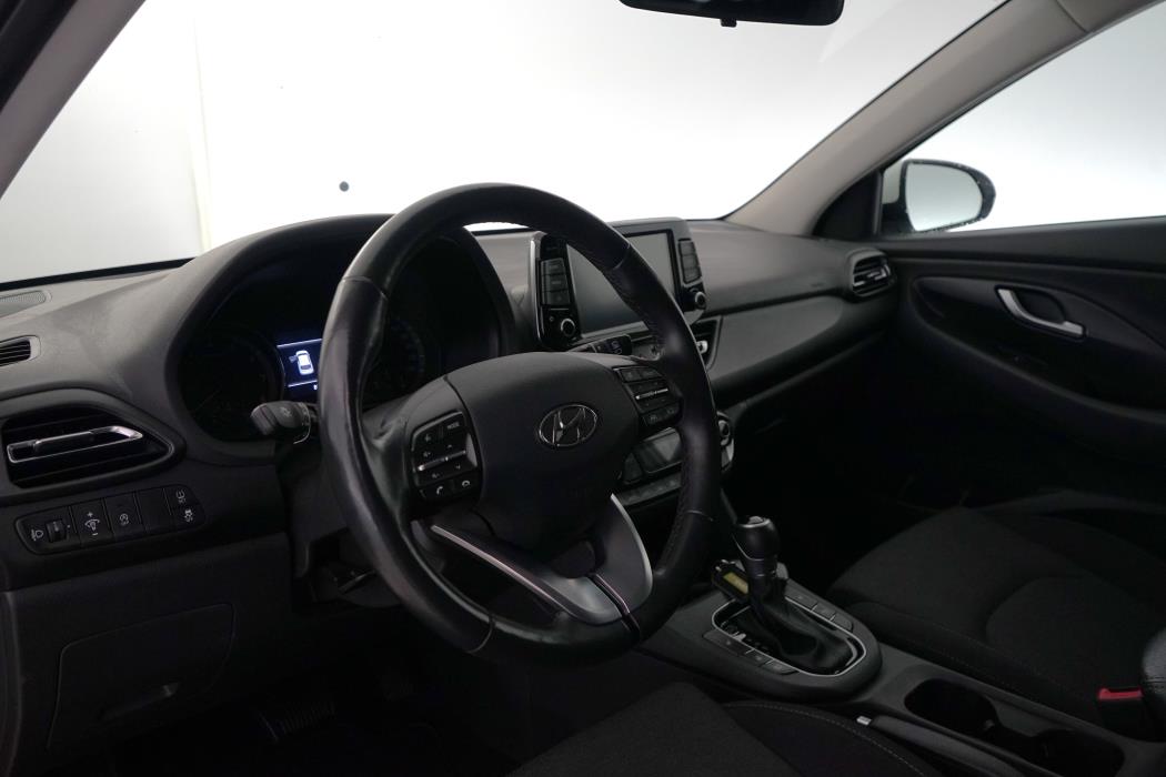 Hyundai i30 2021