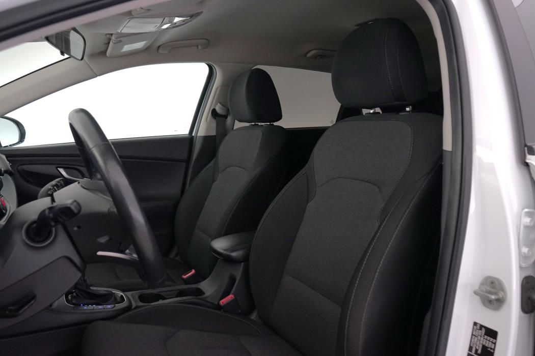 Hyundai i30 2021