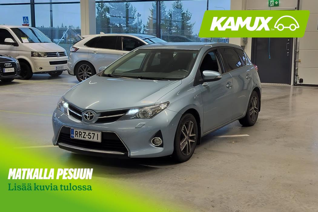 Toyota Auris 2014