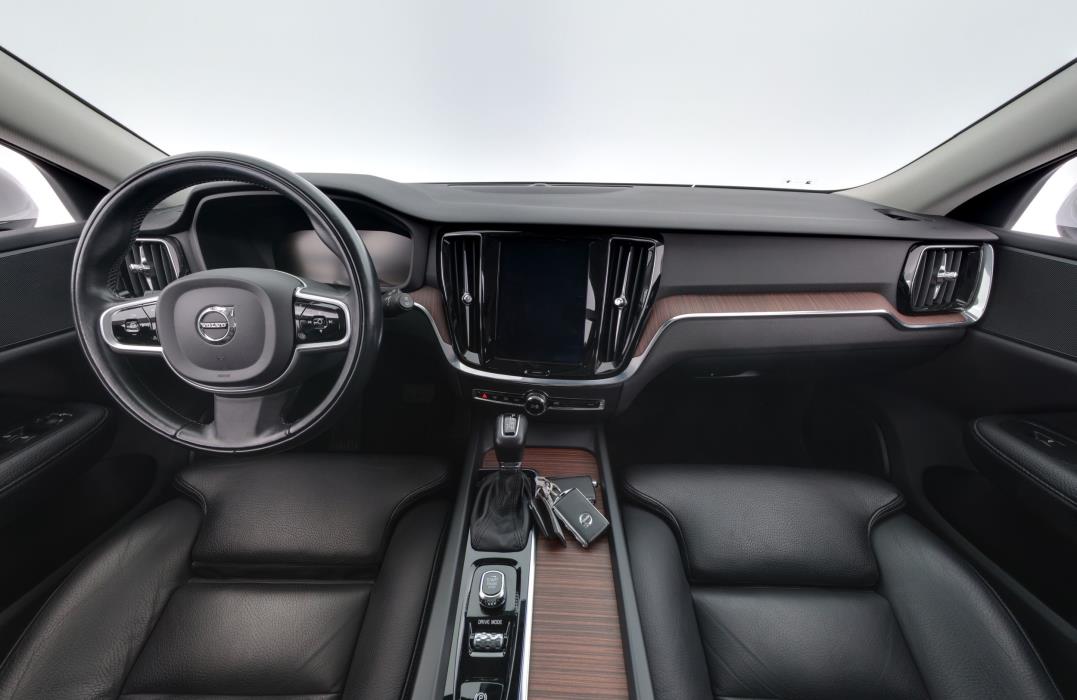 Volvo V60 2020