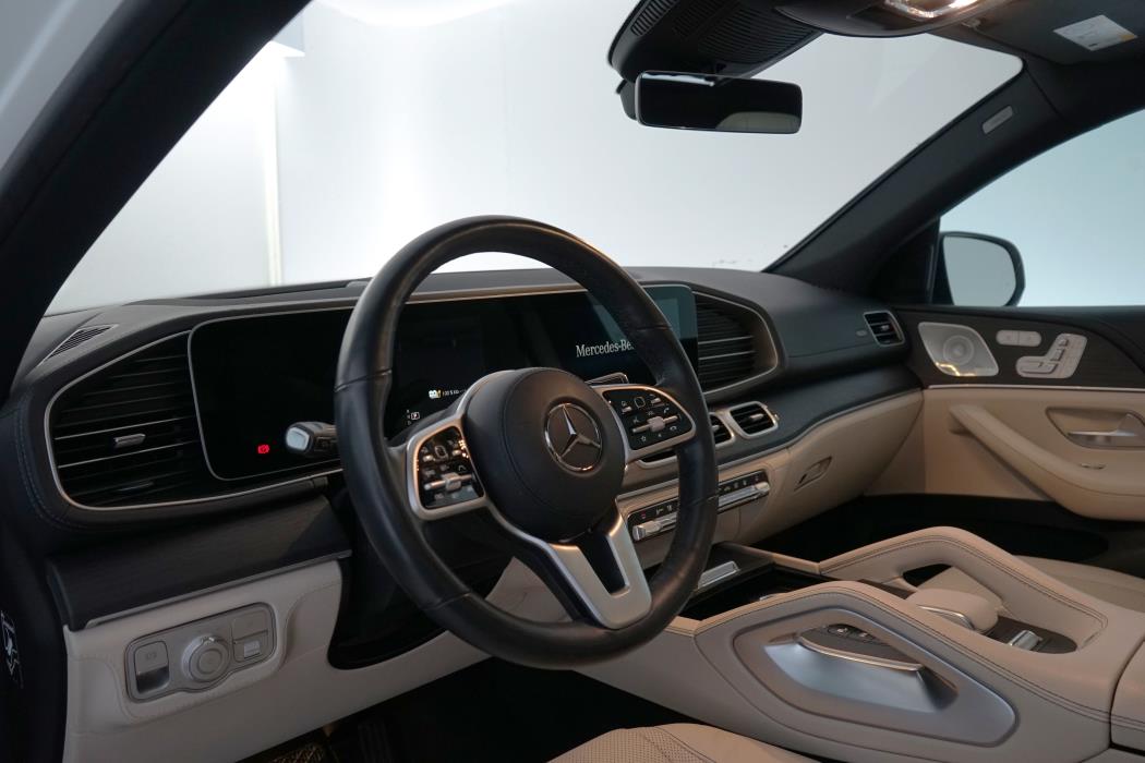 Mercedes-Benz GLE 2021