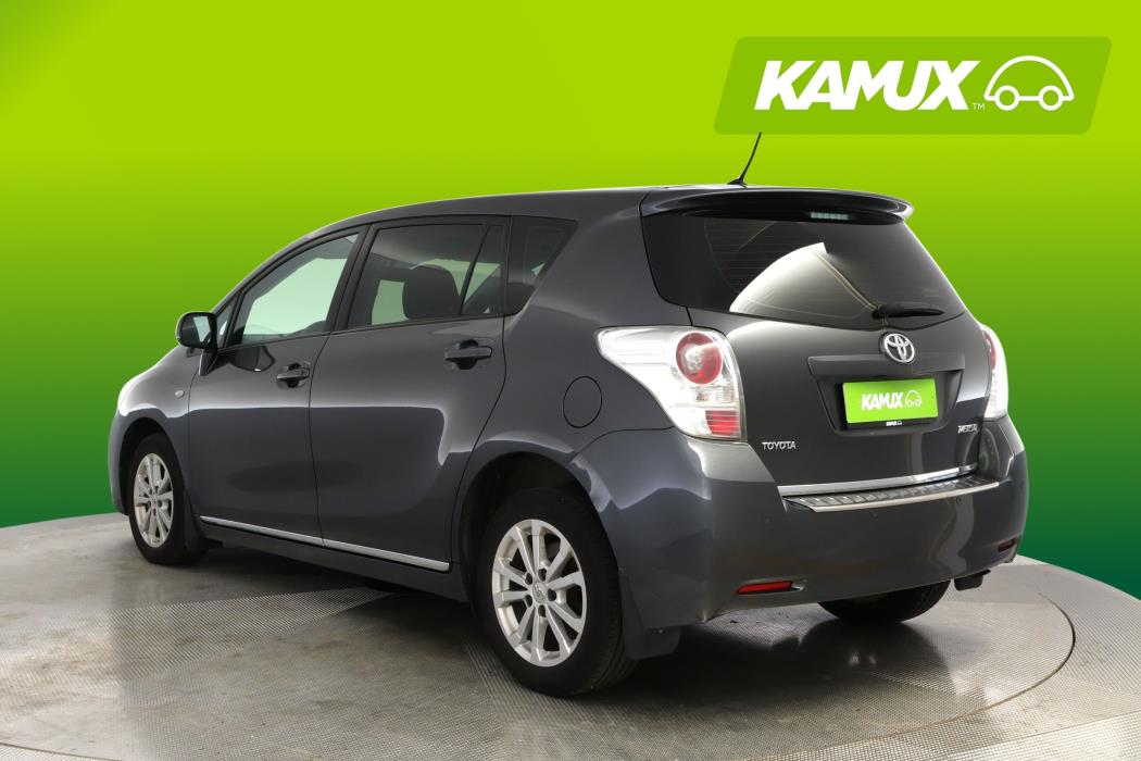 Toyota Verso 2012