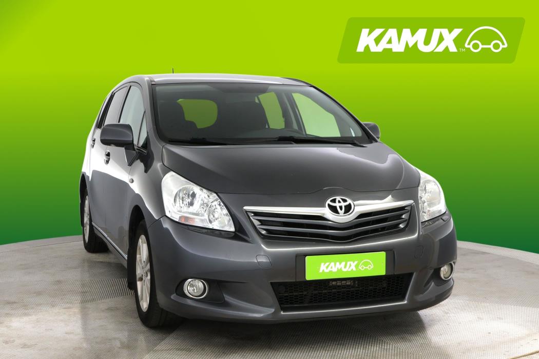 Toyota Verso 2012