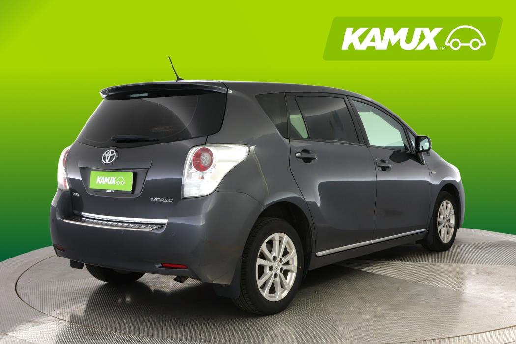 Toyota Verso 2012