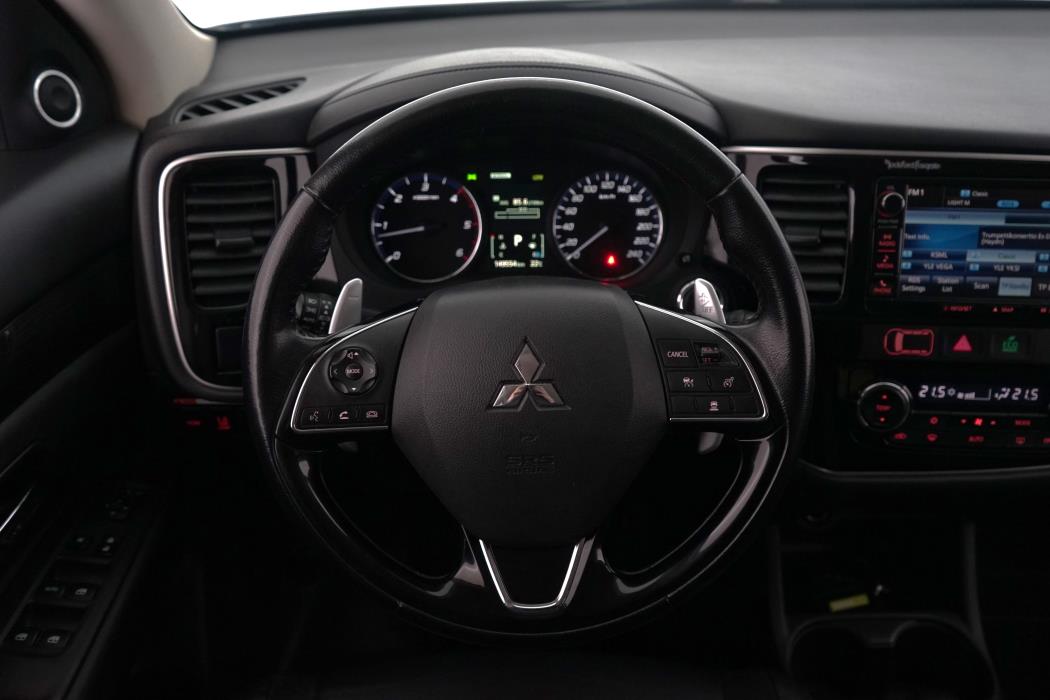Mitsubishi Outlander 2016