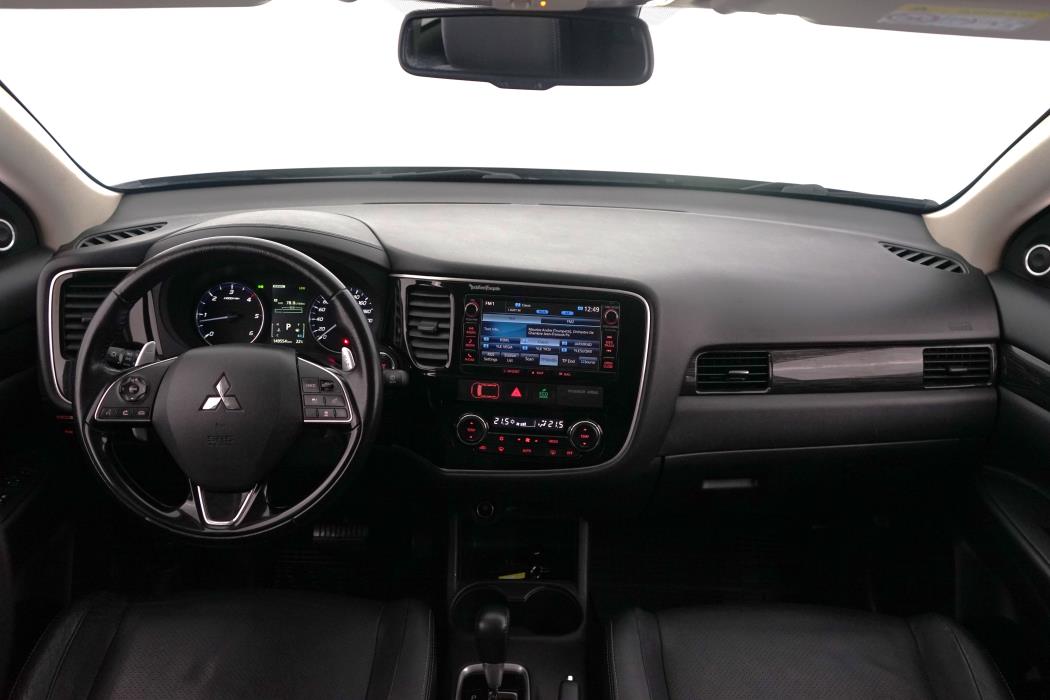 Mitsubishi Outlander 2016