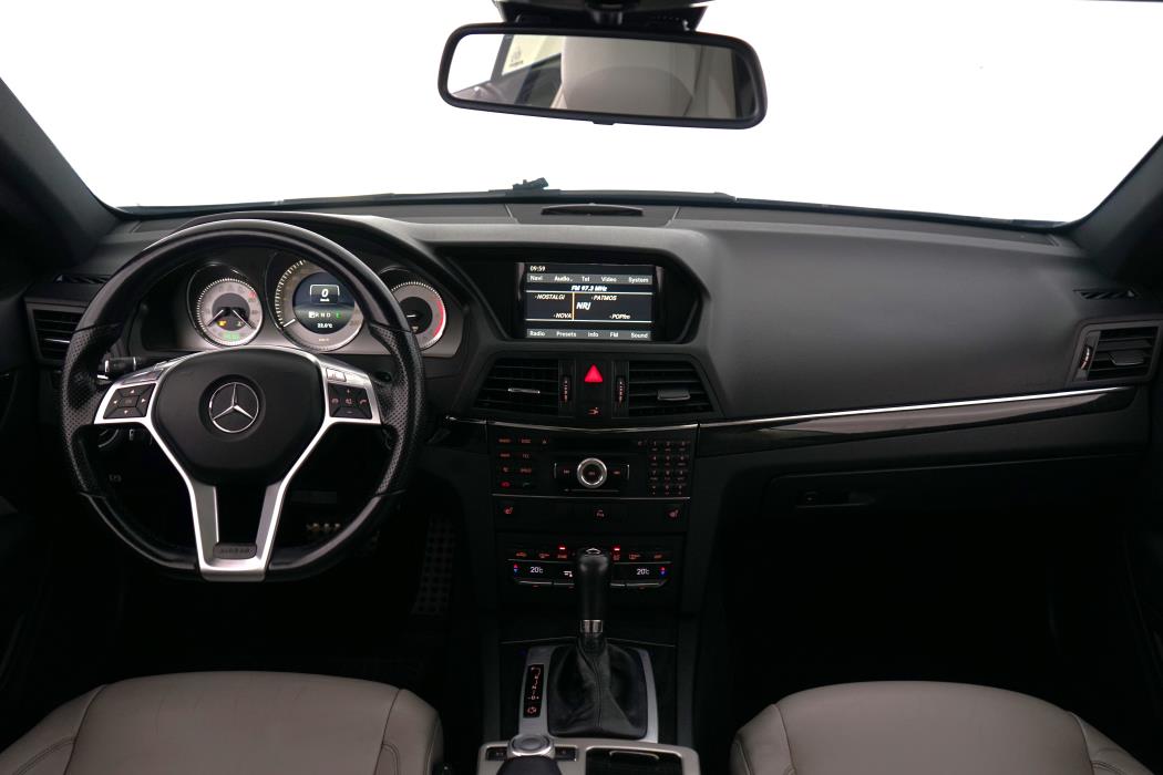 Mercedes-Benz E 2011