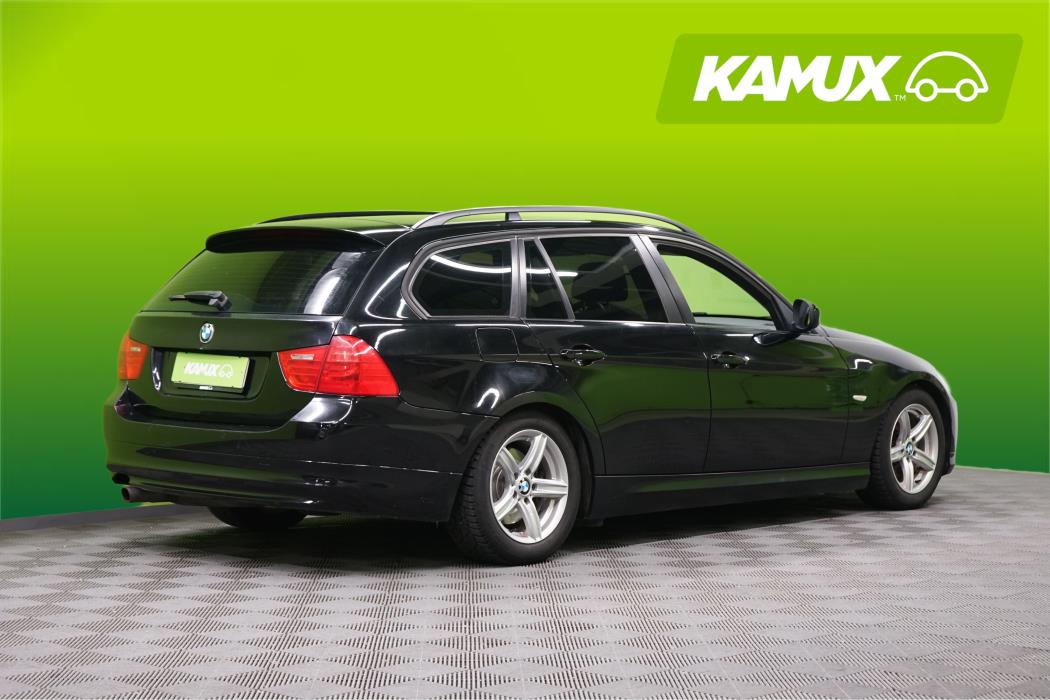 BMW 320 2010