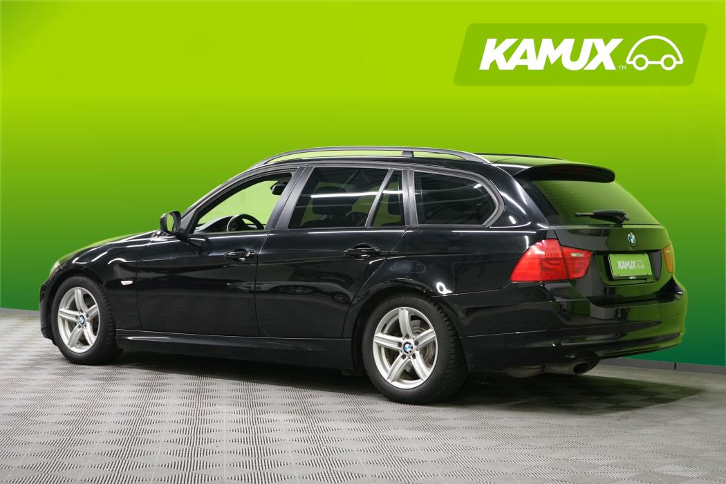 BMW 320 2010
