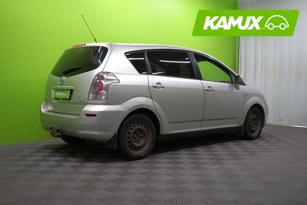 Toyota Corolla Verso 2005