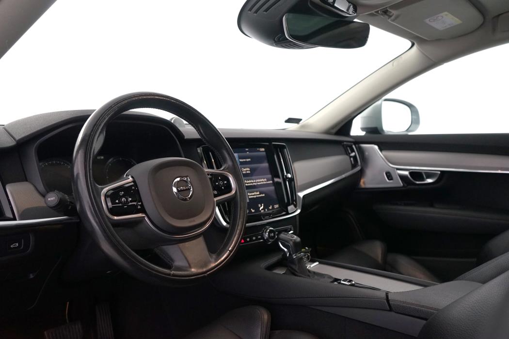Volvo V90 Cross Country 2017