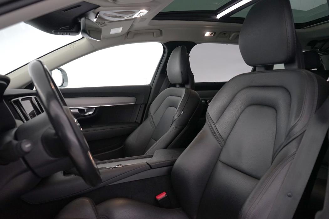 Volvo V90 Cross Country 2017