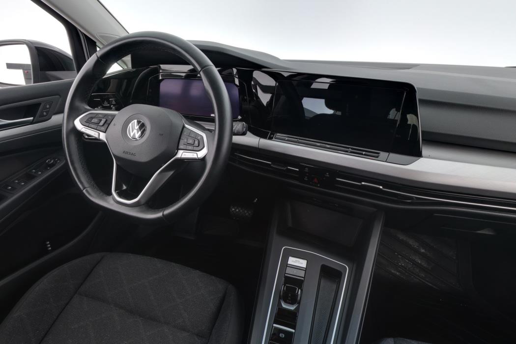 Volkswagen Golf 2021