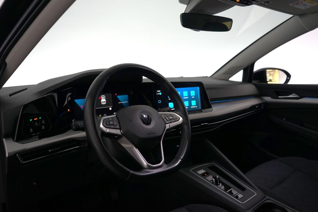 Volkswagen Golf 2021