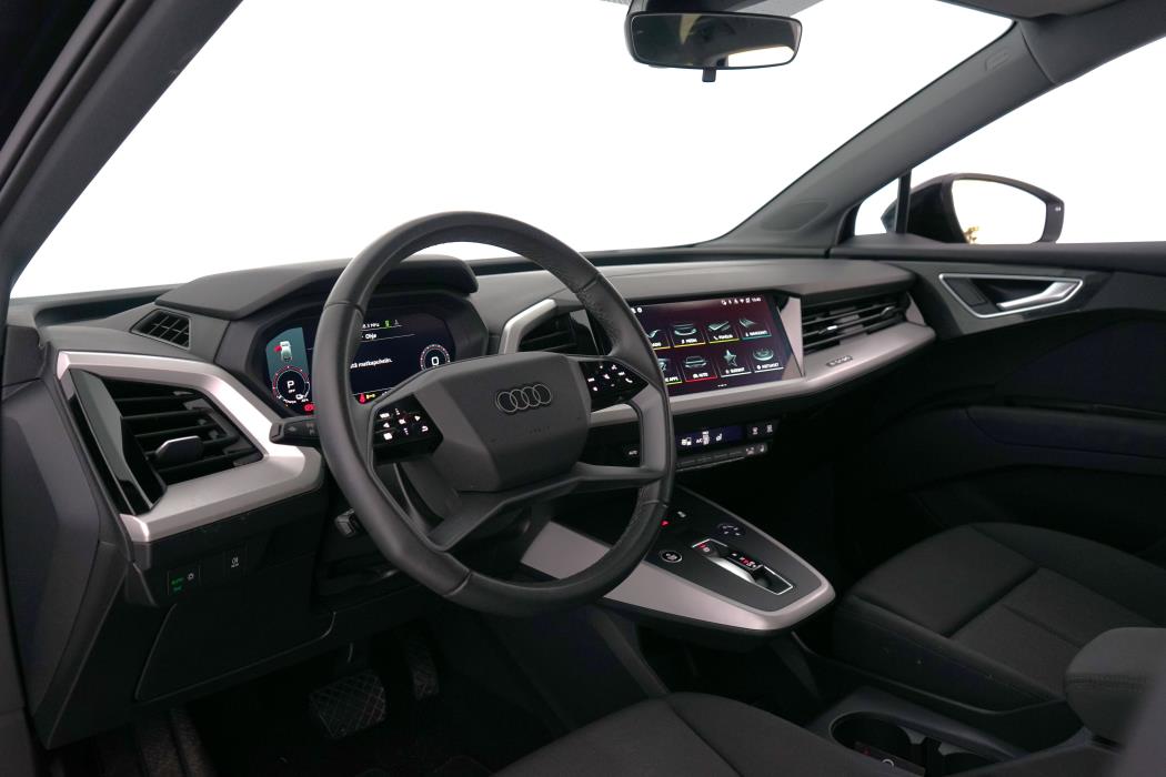 Audi Q4 e-tron 2025