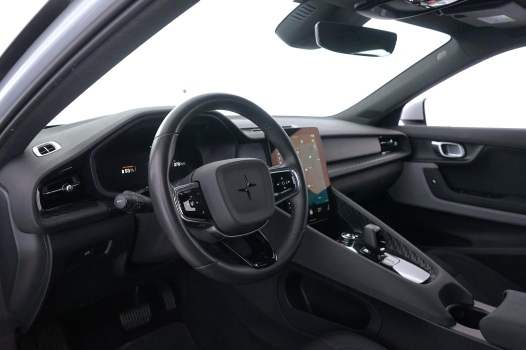 Polestar 2 2023