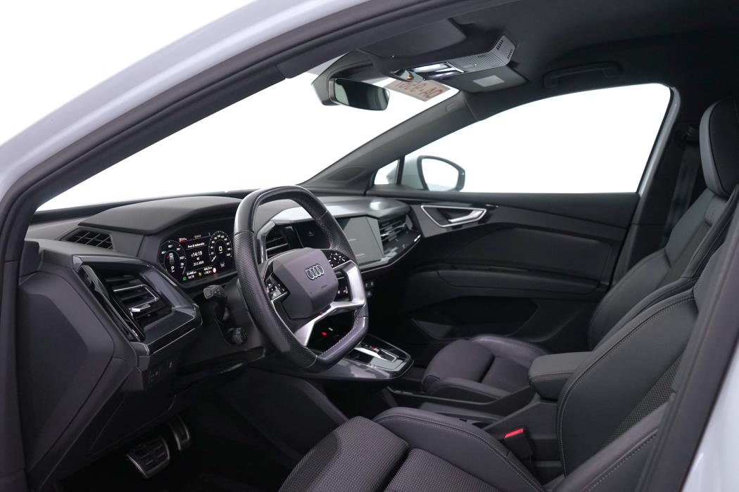 Audi Q4 e-tron 2023
