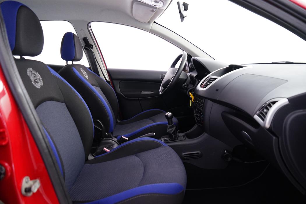 Peugeot 206+ 2012