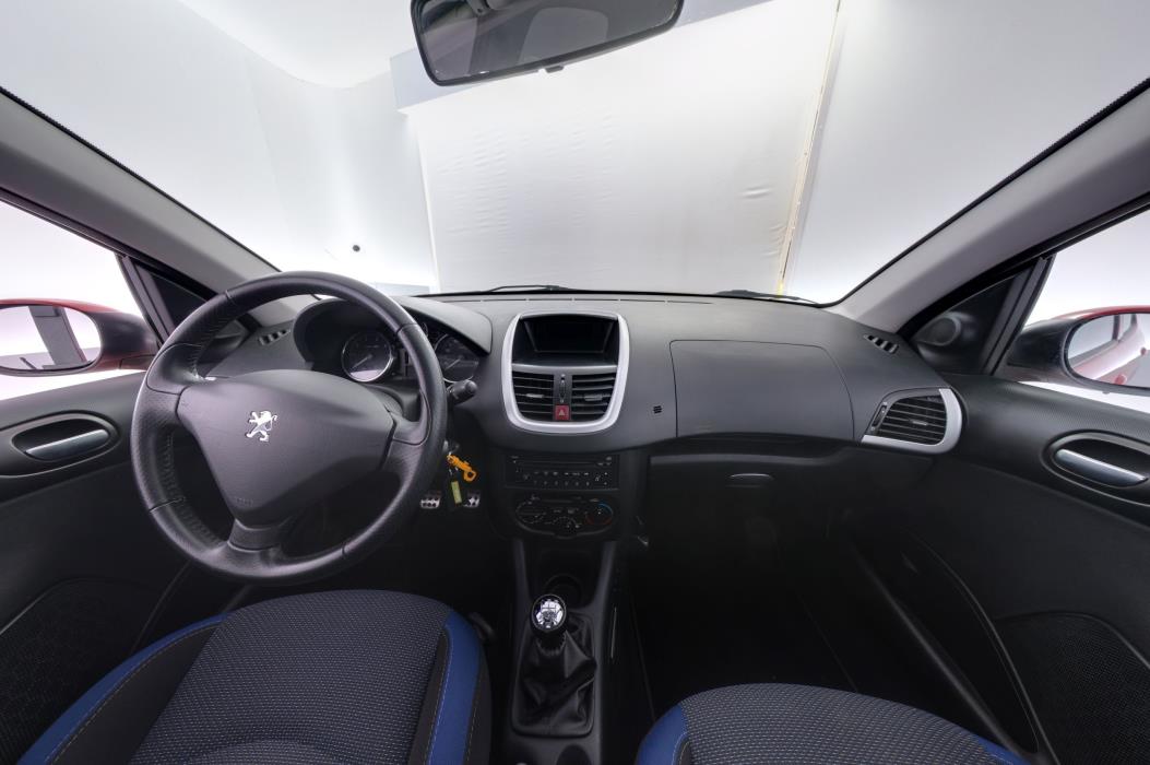 Peugeot 206+ 2012