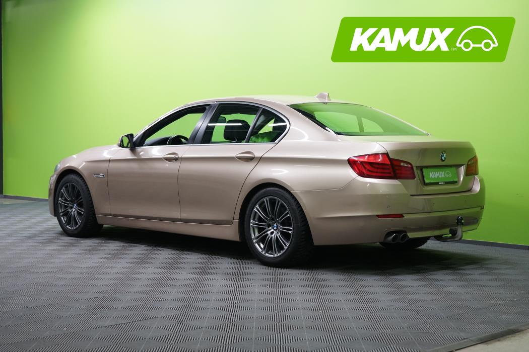 BMW 520 2011