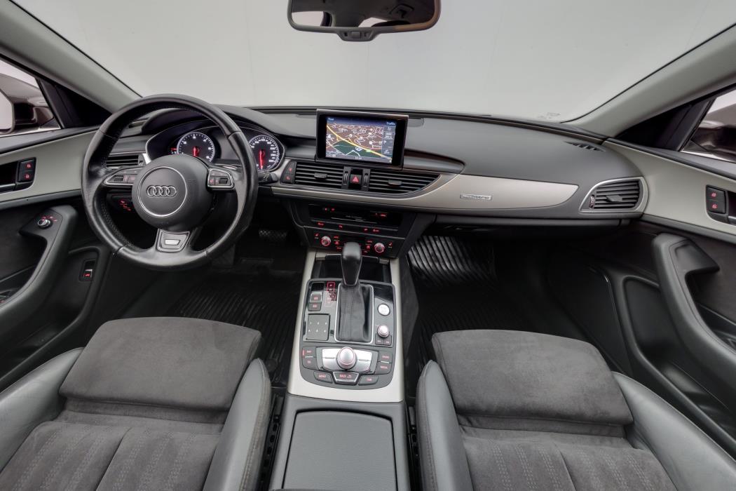 Audi A6 Allroad 2015