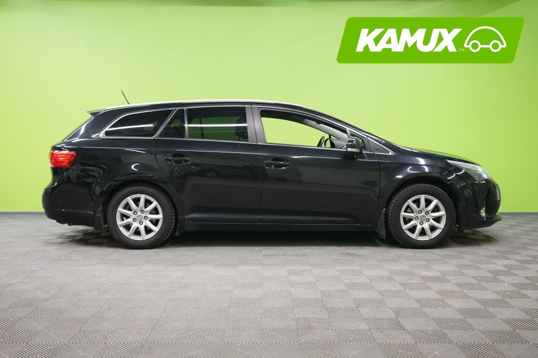 Toyota Avensis 2014