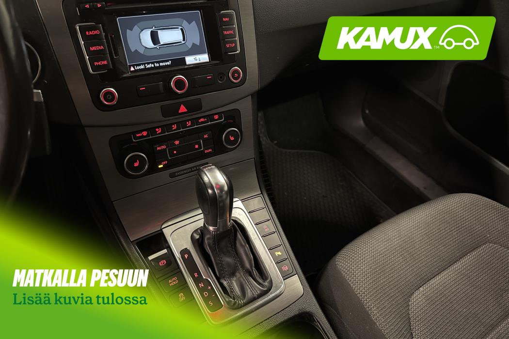 Volkswagen Passat 2011