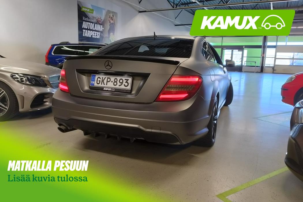 Mercedes-Benz C 2012