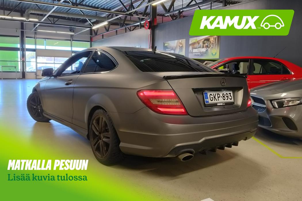Mercedes-Benz C 2012