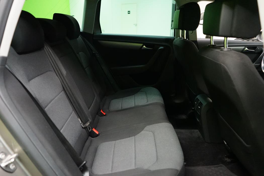 Volkswagen Passat 2014